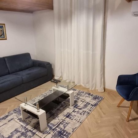 Drinka Parlament Center Apartment Belgrade Luaran gambar