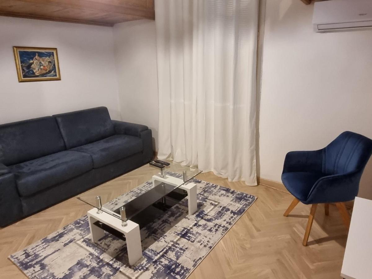 Drinka Parlament Center Apartment Belgrade Luaran gambar